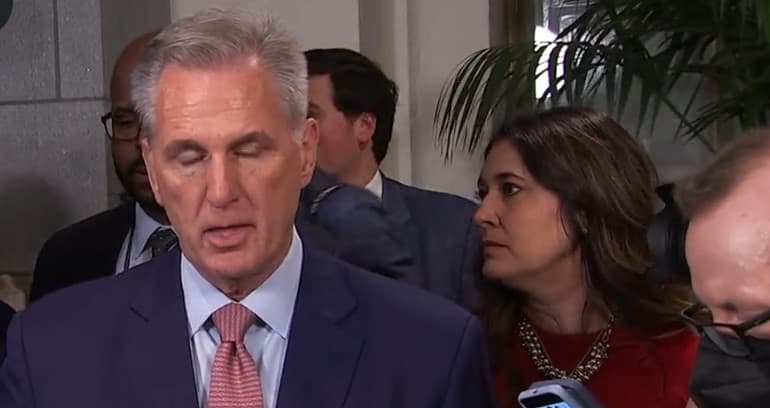kevin-mccarthy-won’t-say-who-he-promised-he-would-give-1/6-footage-to-tucker-carlson-to