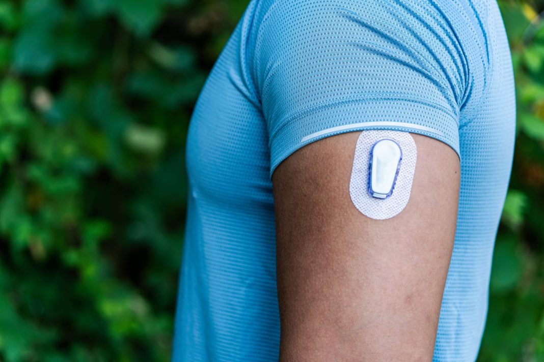 continuous-glucose-monitors-are-trendy-wearables—but-how-useful-are-they?-here’s-what-experts-say