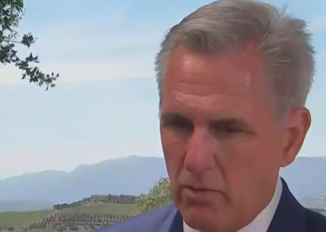 kevin-mccarthy-appears-to-be-trying-to-incite-a-republican-da-to-come-after-biden