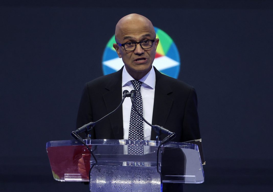microsoft’s-satya-nadella-sets-record-straight-on-ai-in-biden-summit:-‘we-finally-have-a-technology-that-understands-us,-not-the-other-way-around’